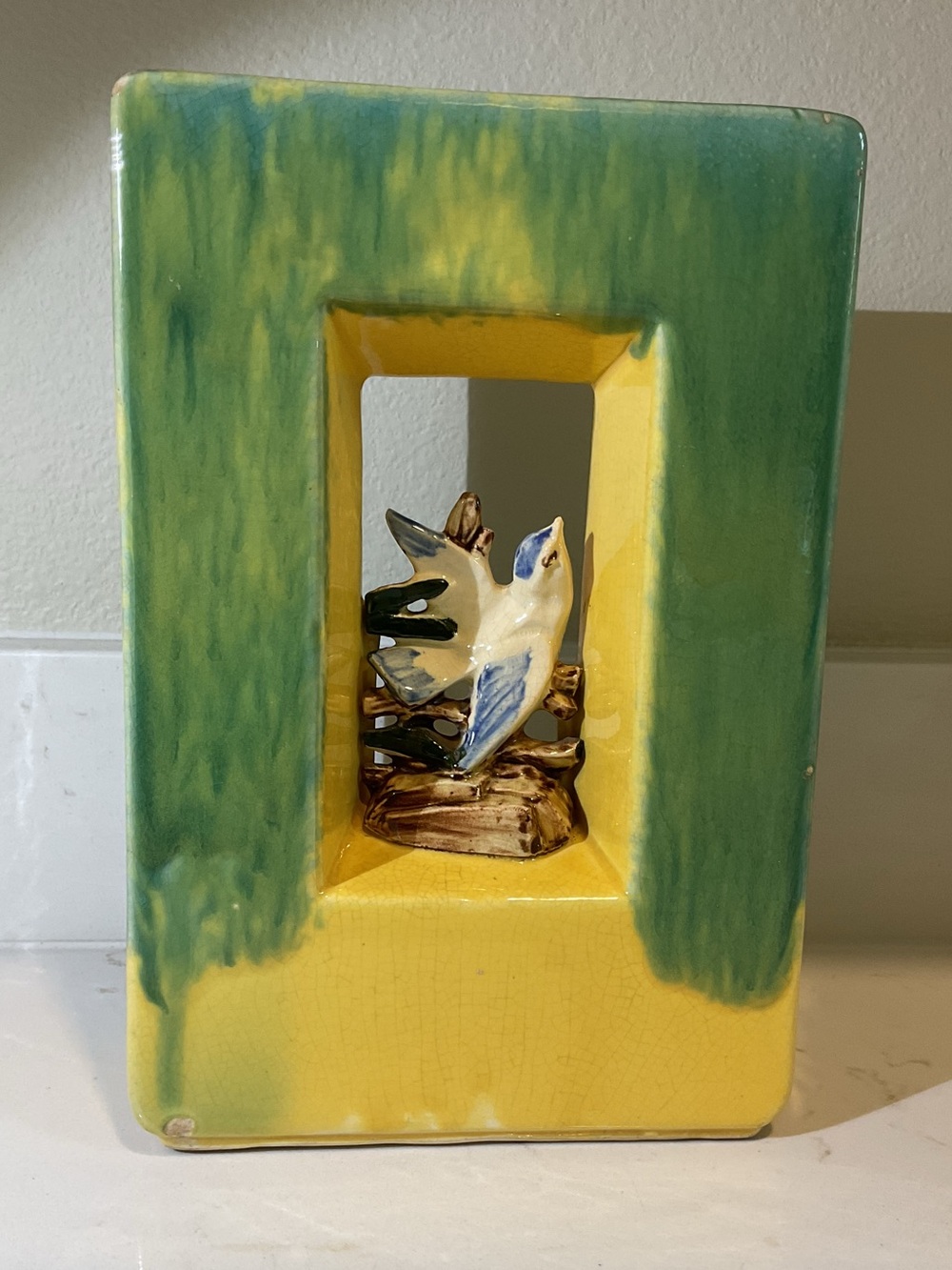 McCoy 1950’s yellow/green Arcature bird rectangle vase
